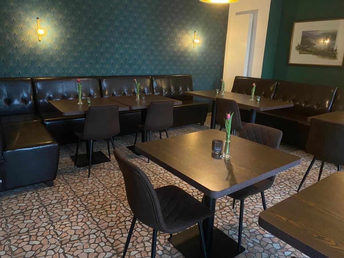 Hotel Vier Loewen Traben-Trarbach Esterno foto