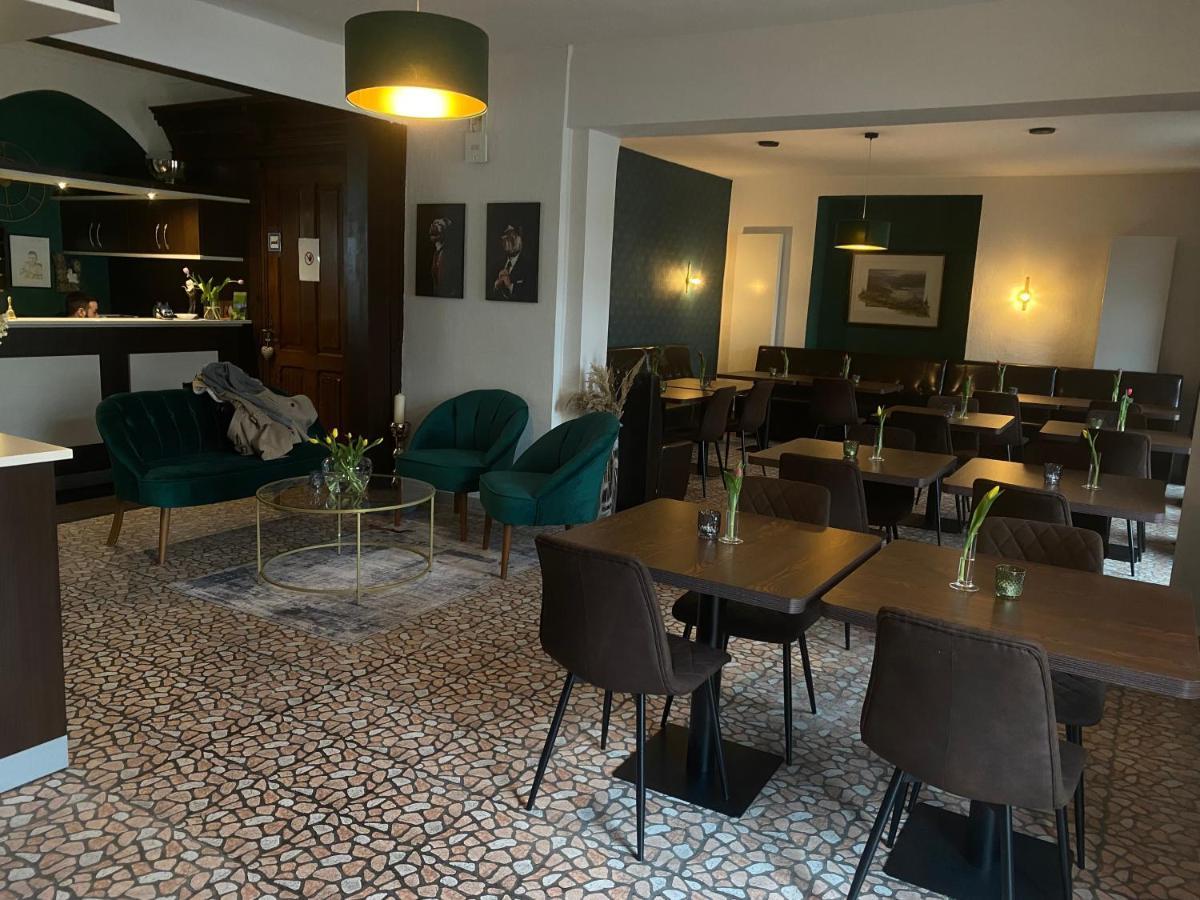 Hotel Vier Loewen Traben-Trarbach Esterno foto