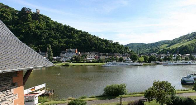 Hotel Vier Loewen Traben-Trarbach Esterno foto